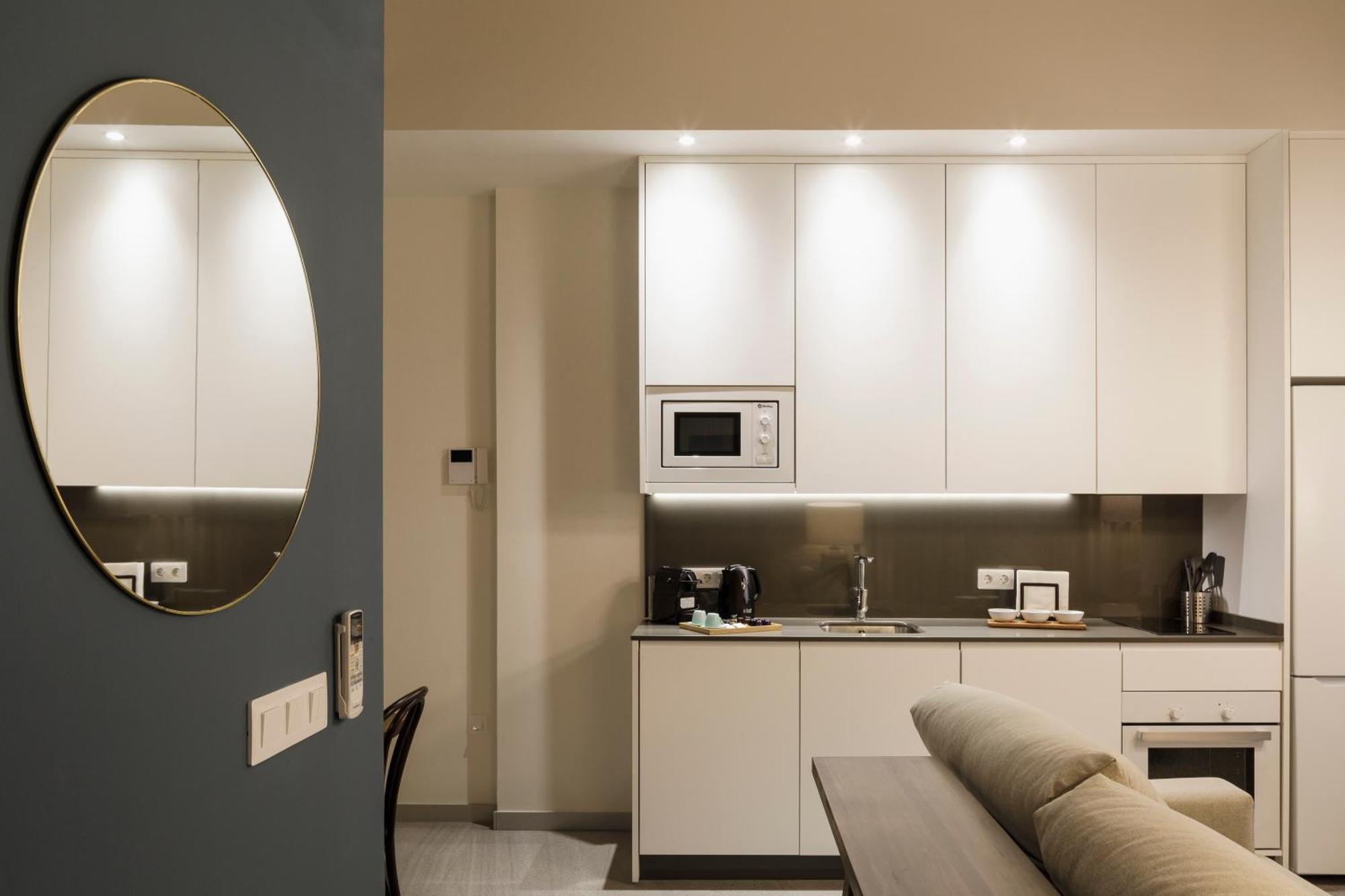 Terra Triana Apartments Севилья Экстерьер фото